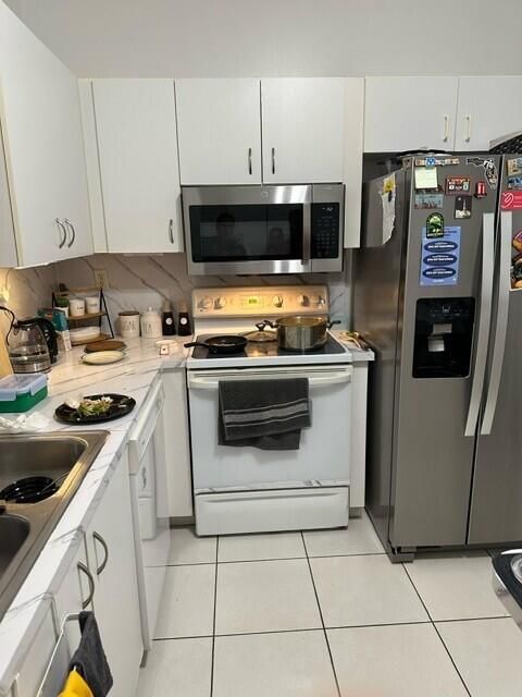 For Sale: $370,000 (3 beds, 2 baths, 1150 Square Feet)