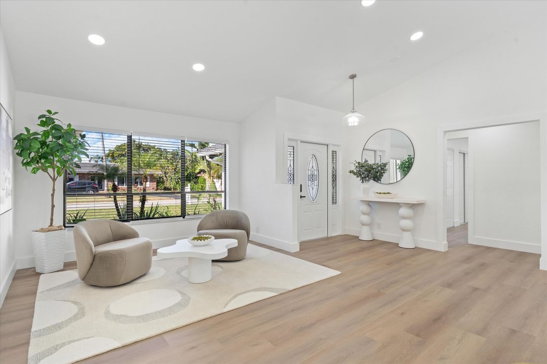 For Sale: $724,950 (3 beds, 2 baths, 2080 Square Feet)