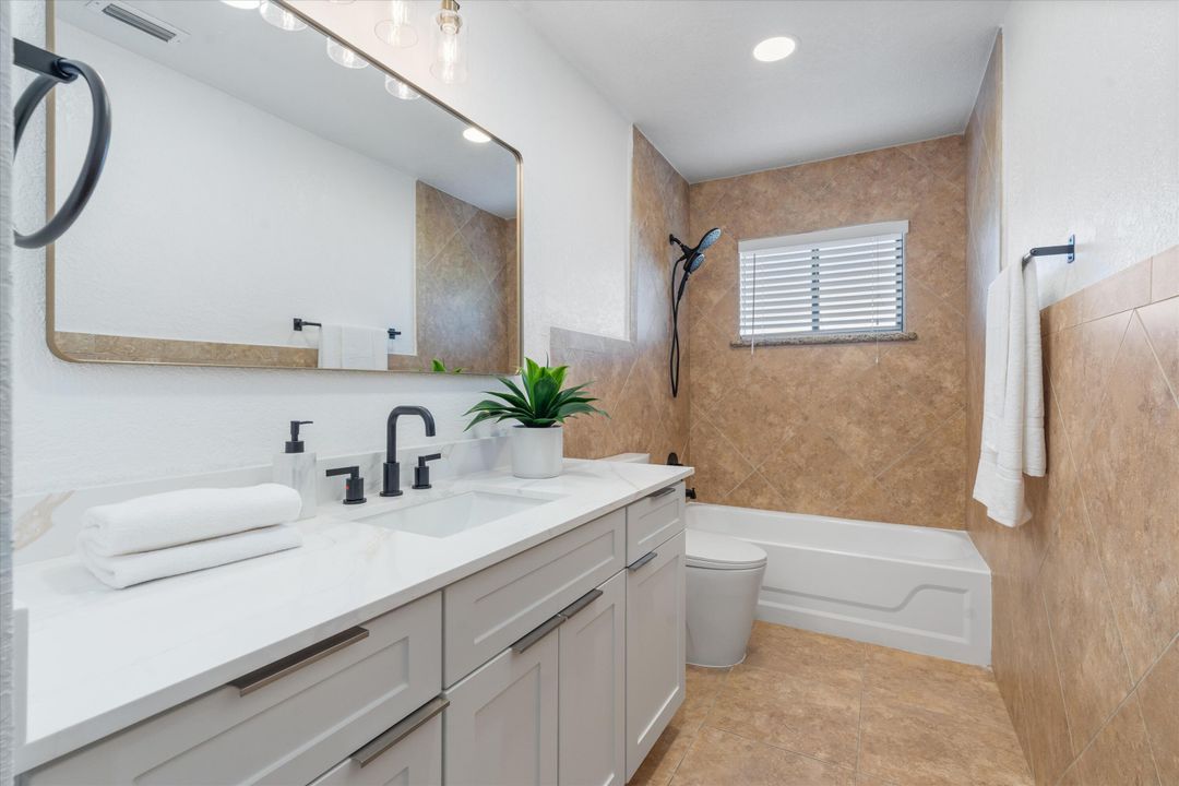 For Sale: $724,950 (3 beds, 2 baths, 2080 Square Feet)