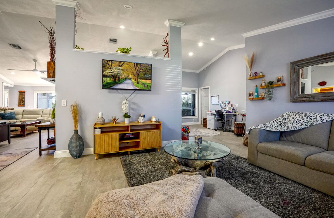 For Sale: $575,000 (3 beds, 2 baths, 1847 Square Feet)