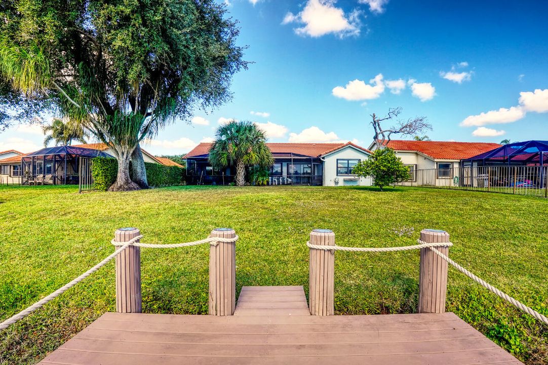 For Sale: $575,000 (3 beds, 2 baths, 1847 Square Feet)