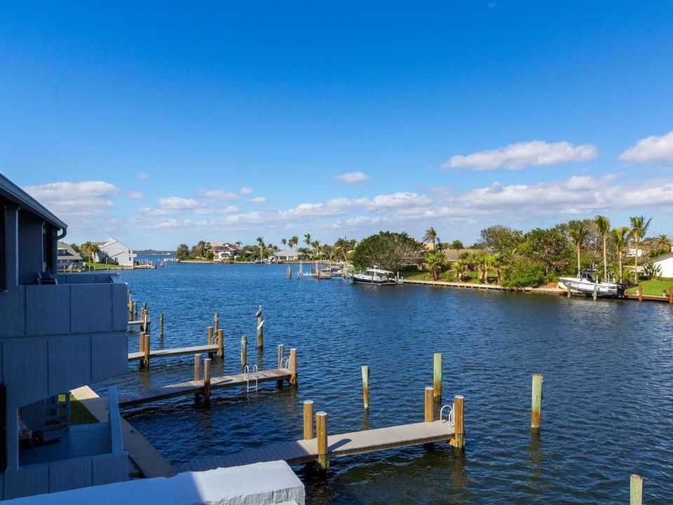 For Sale: $620,000 (2 beds, 2 baths, 1580 Square Feet)