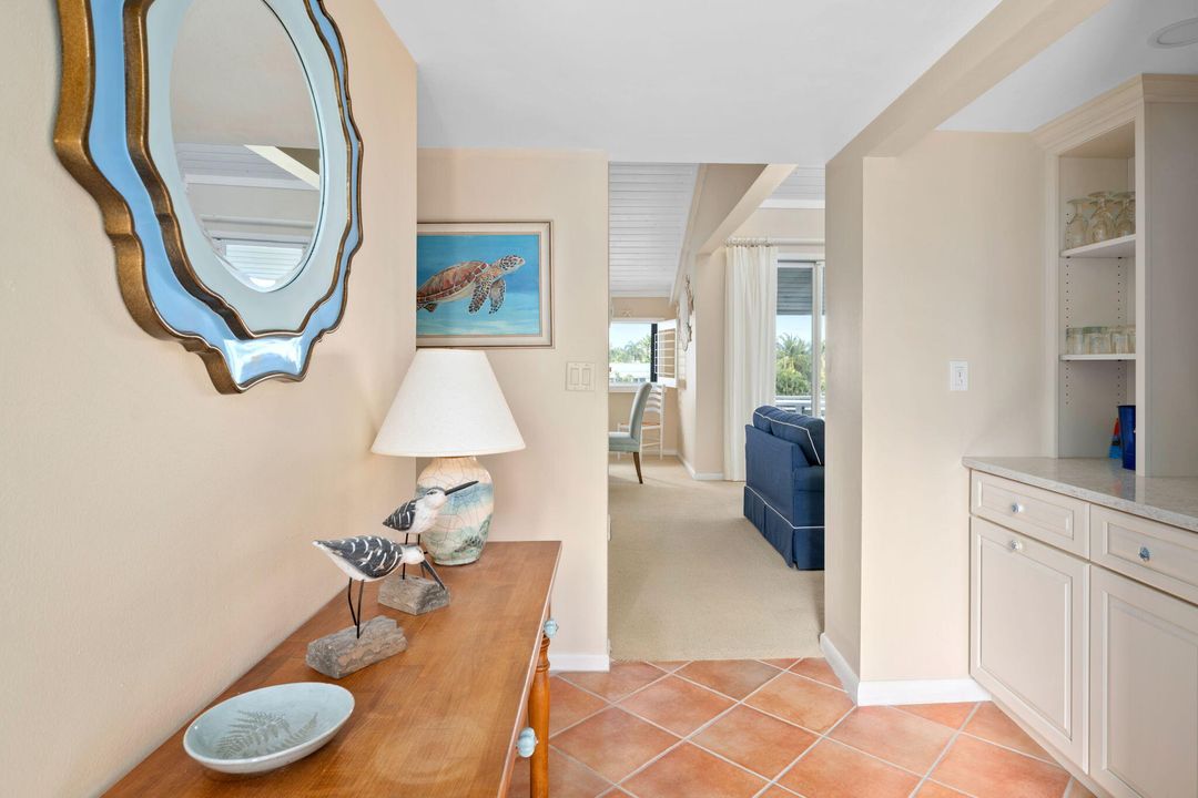 For Sale: $620,000 (2 beds, 2 baths, 1580 Square Feet)