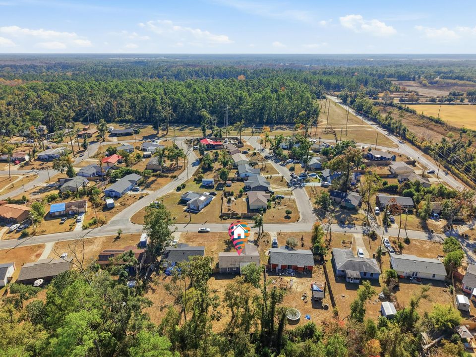 待售: $230,000 (3 贝兹, 2 浴室, 1030 平方英尺)