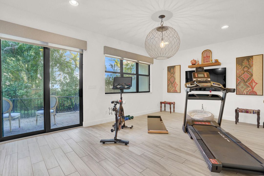 На продажу: $759,000 (3 спален, 2 ванн, 2487 Квадратных фут)