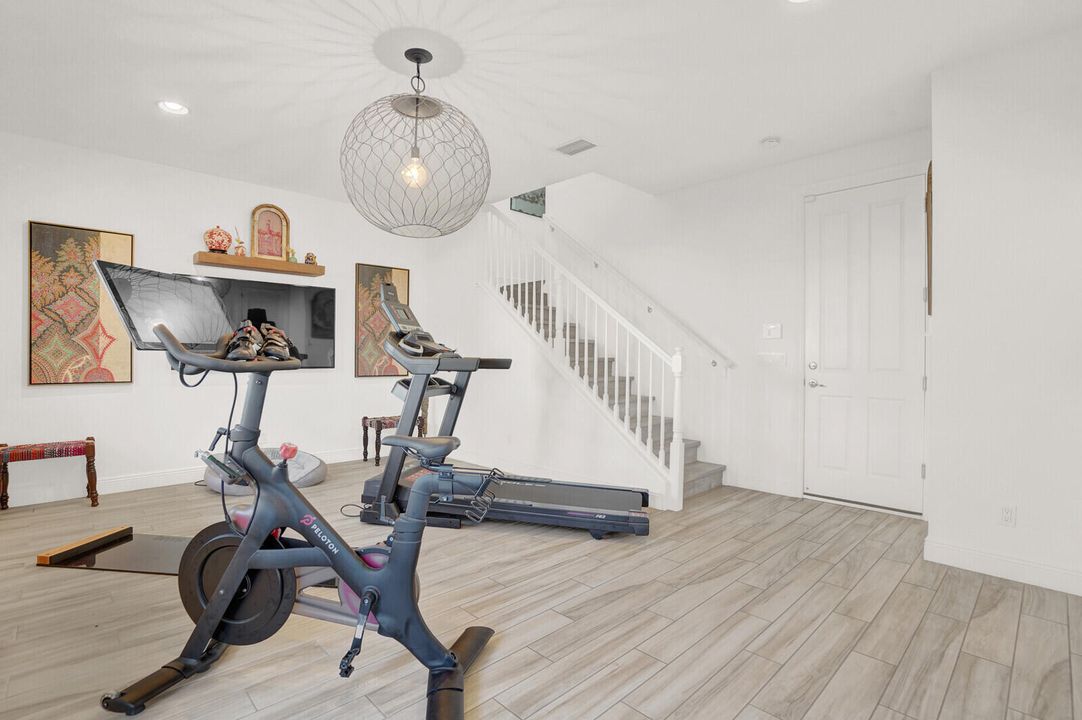 На продажу: $759,000 (3 спален, 2 ванн, 2487 Квадратных фут)