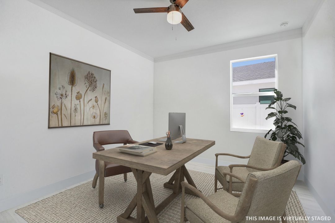 На продажу: $649,900 (4 спален, 2 ванн, 2034 Квадратных фут)