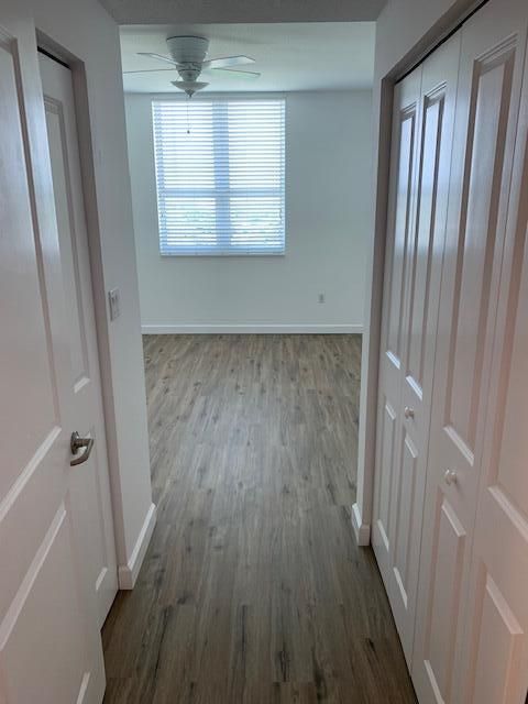 Active With Contract: $2,200 (1 beds, 1 baths, 805 Square Feet)