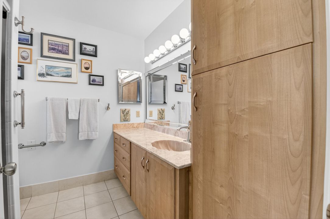 На продажу: $335,000 (3 спален, 2 ванн, 1469 Квадратных фут)