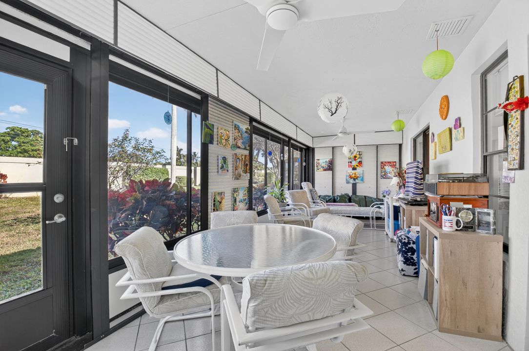 На продажу: $335,000 (3 спален, 2 ванн, 1469 Квадратных фут)