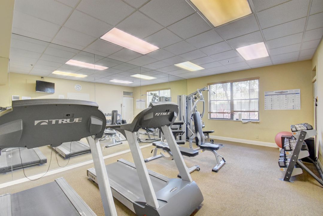 На продажу: $335,000 (3 спален, 2 ванн, 1469 Квадратных фут)