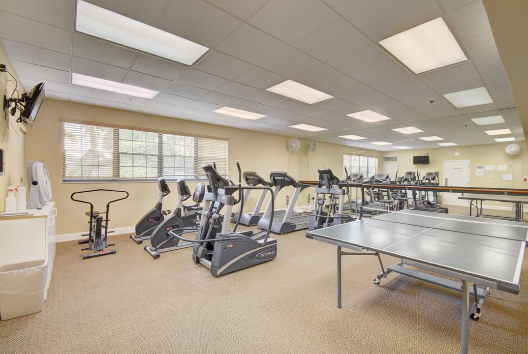 На продажу: $335,000 (3 спален, 2 ванн, 1469 Квадратных фут)