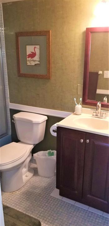 For Rent: $1,650 (2 beds, 2 baths, 920 Square Feet)