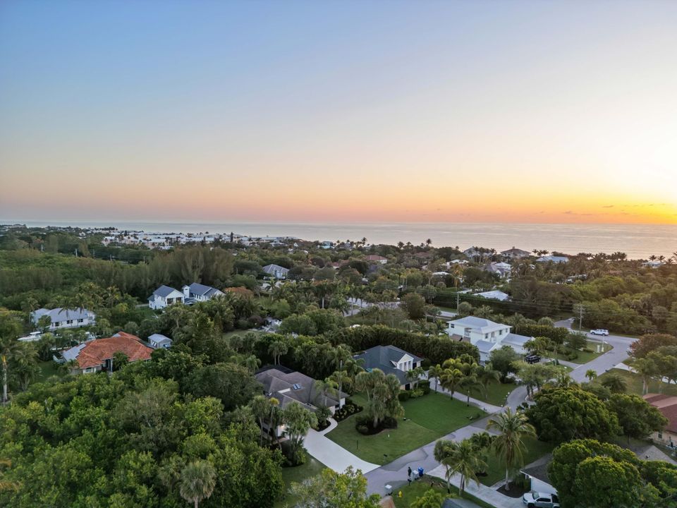 待售: $1,150,000 (3 贝兹, 2 浴室, 2543 平方英尺)