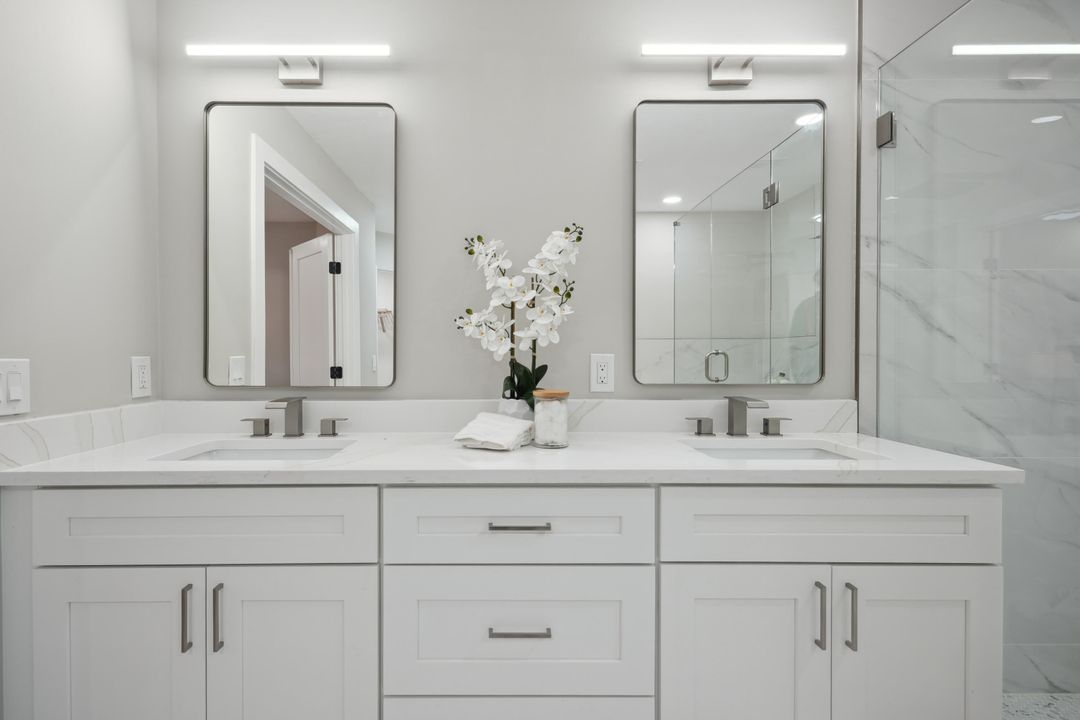 待售: $1,150,000 (3 贝兹, 2 浴室, 2543 平方英尺)