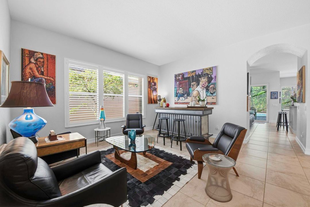 For Sale: $829,000 (4 beds, 3 baths, 2495 Square Feet)