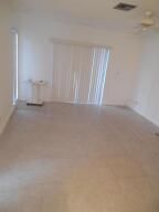 En Venta: $180,000 (2 camas, 2 baños, 1097 Pies cuadrados)