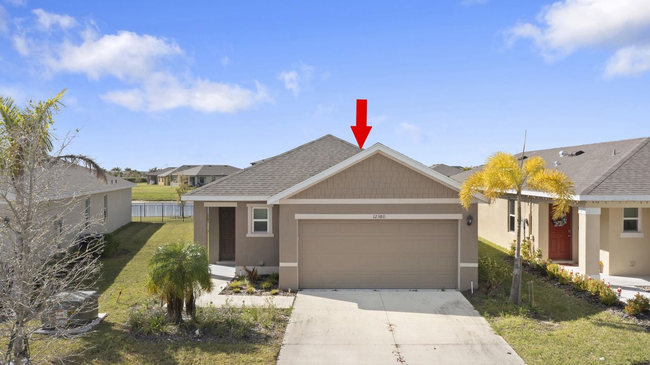 На продажу: $389,000 (3 спален, 2 ванн, 1504 Квадратных фут)