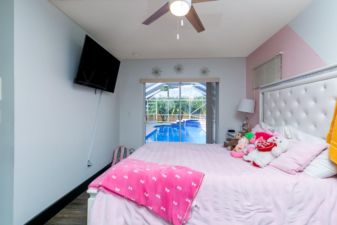 For Sale: $615,000 (4 beds, 2 baths, 2318 Square Feet)