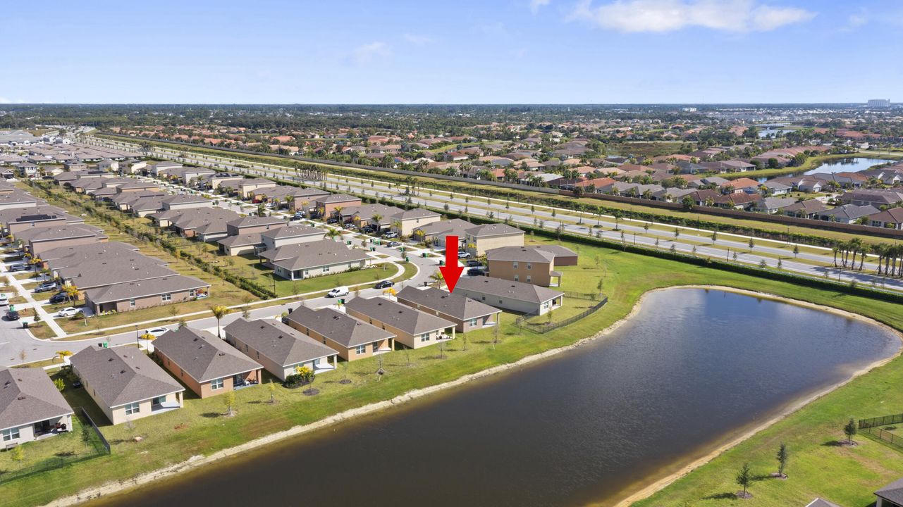 На продажу: $389,000 (3 спален, 2 ванн, 1504 Квадратных фут)