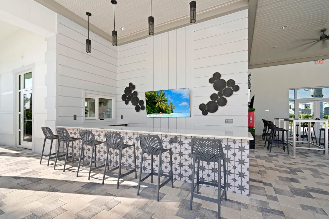 На продажу: $389,000 (3 спален, 2 ванн, 1504 Квадратных фут)