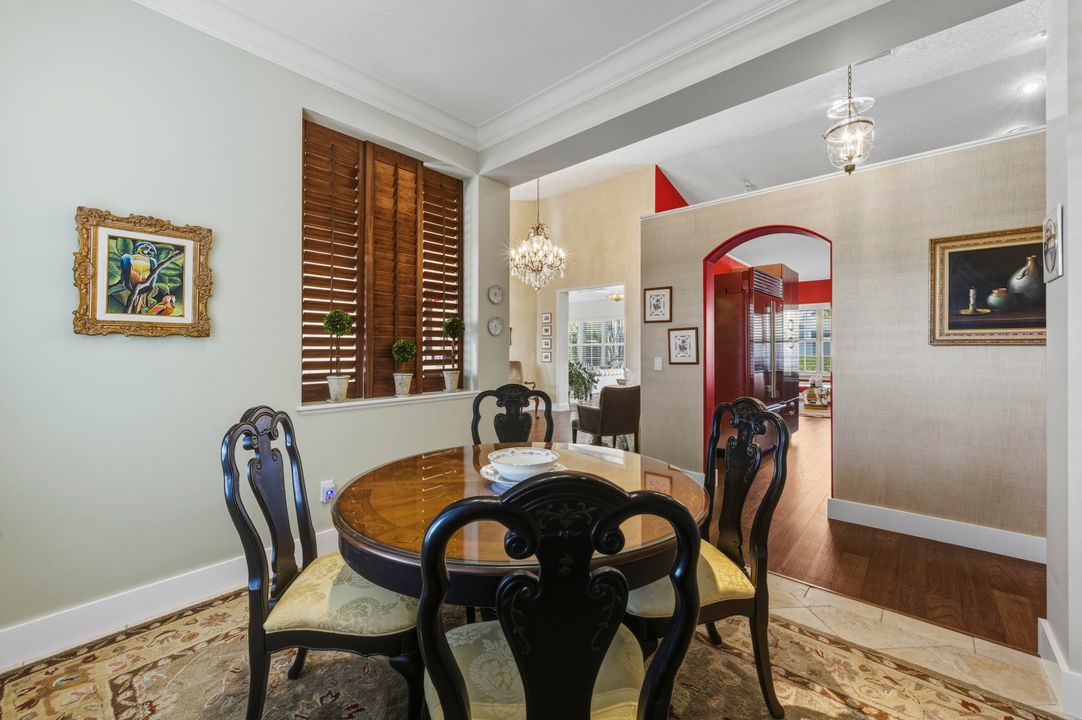 待售: $1,700,000 (4 贝兹, 3 浴室, 2845 平方英尺)