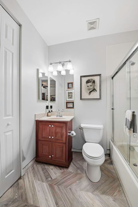 For Sale: $829,000 (4 beds, 3 baths, 2495 Square Feet)