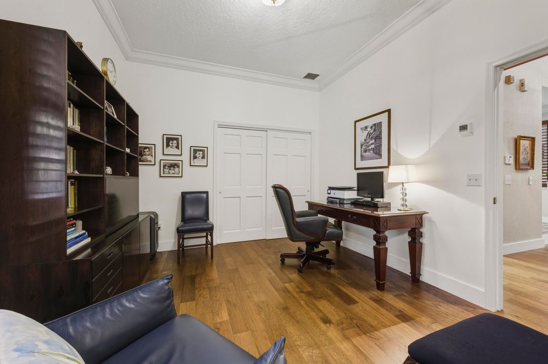 待售: $1,700,000 (4 贝兹, 3 浴室, 2845 平方英尺)