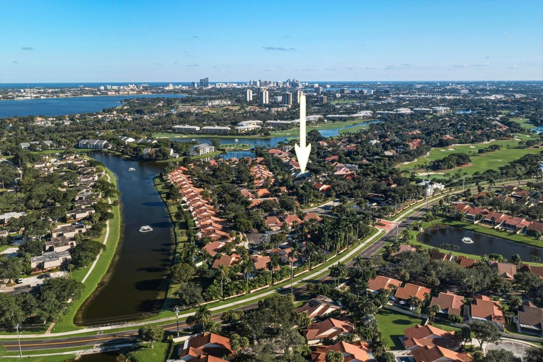 待售: $1,700,000 (4 贝兹, 3 浴室, 2845 平方英尺)