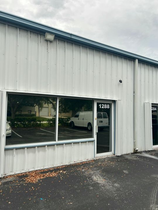 待售: $1,450 (0 贝兹, 0 浴室, 0 平方英尺)