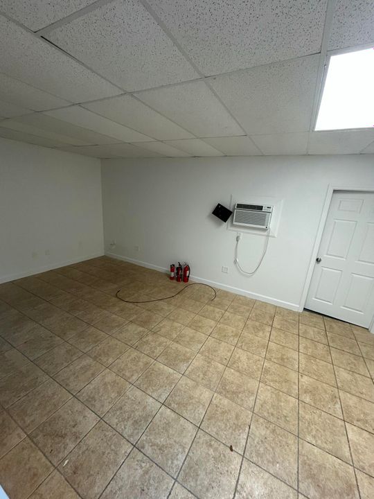 待售: $1,450 (0 贝兹, 0 浴室, 0 平方英尺)