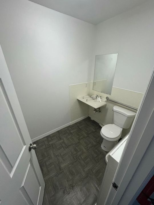 待售: $1,450 (0 贝兹, 0 浴室, 0 平方英尺)