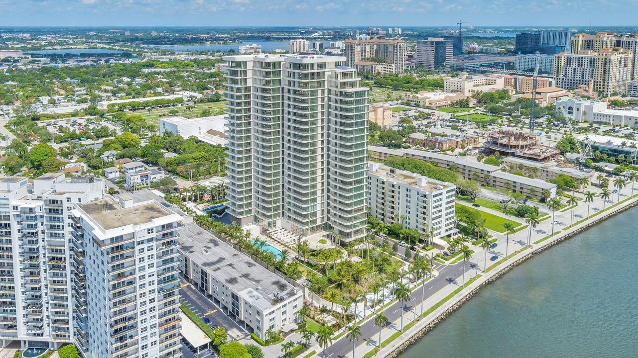 For Sale: $9,495,000 (3 beds, 3 baths, 3834 Square Feet)