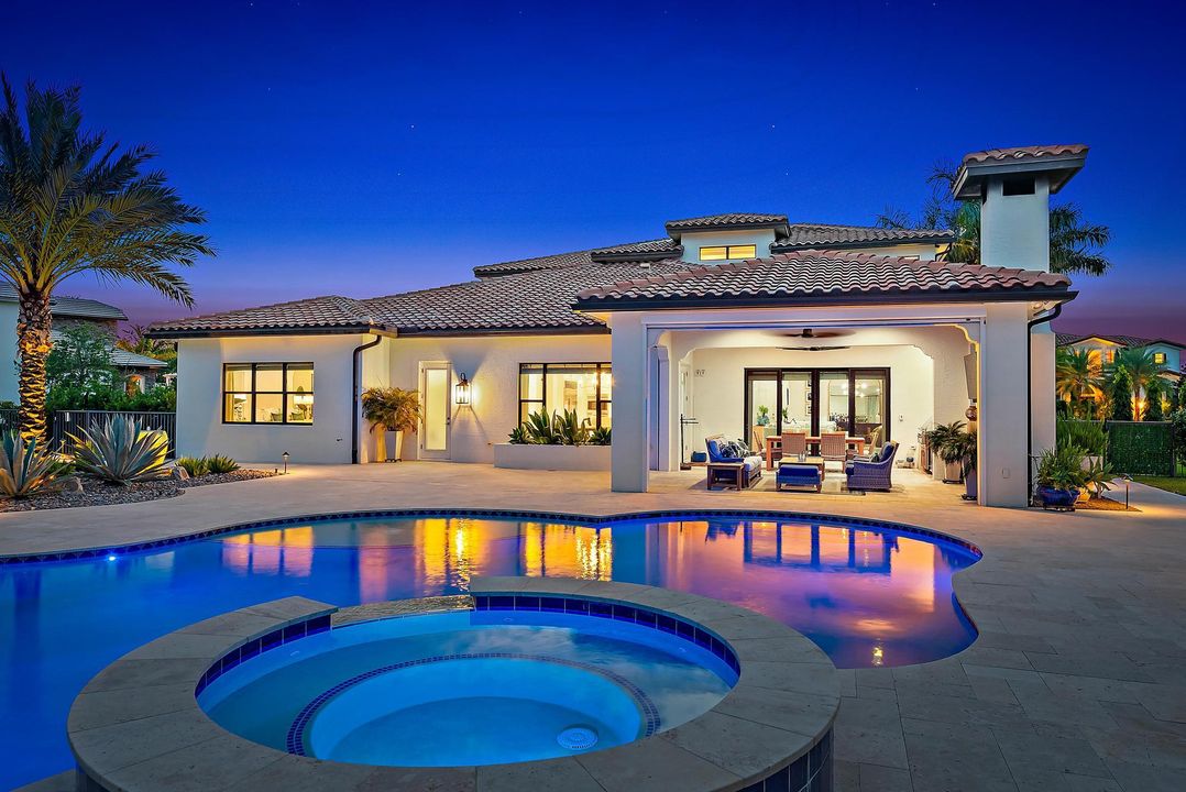 На продажу: $4,195,000 (5 спален, 5 ванн, 4578 Квадратных фут)