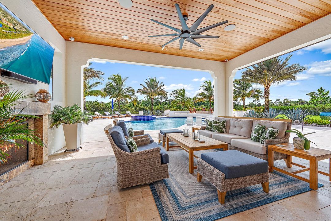 На продажу: $4,195,000 (5 спален, 5 ванн, 4578 Квадратных фут)