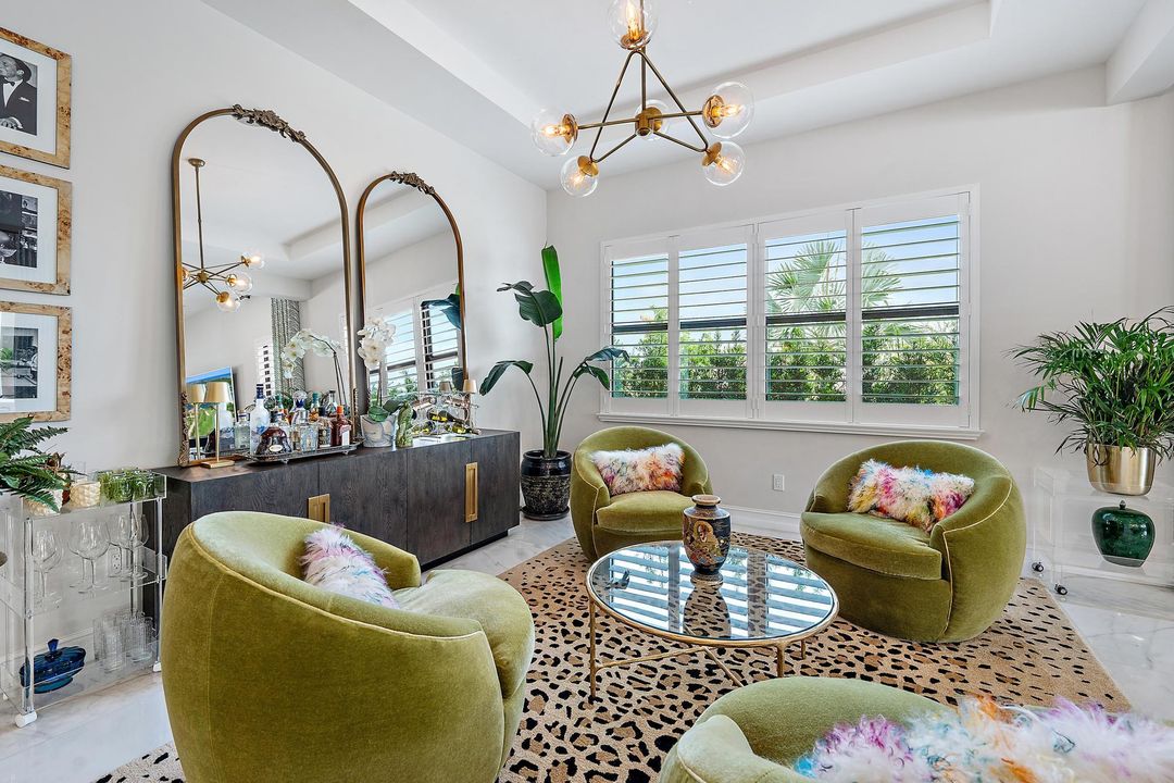 На продажу: $4,195,000 (5 спален, 5 ванн, 4578 Квадратных фут)