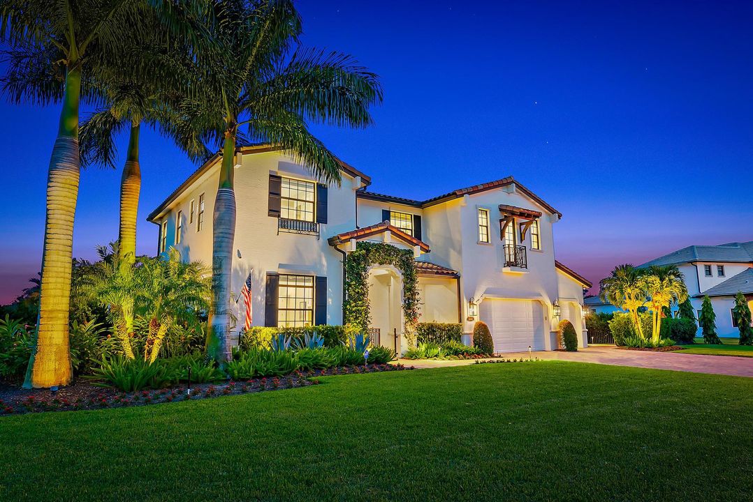 На продажу: $4,195,000 (5 спален, 5 ванн, 4578 Квадратных фут)