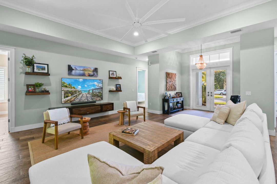 For Rent: $3,500 (3 beds, 3 baths, 2149 Square Feet)