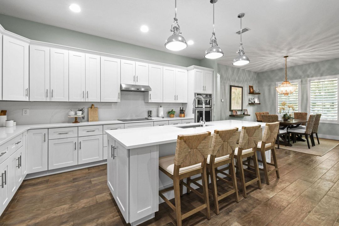 For Rent: $3,500 (3 beds, 3 baths, 2149 Square Feet)