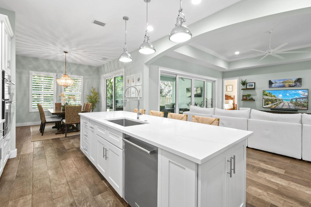 For Rent: $3,500 (3 beds, 3 baths, 2149 Square Feet)