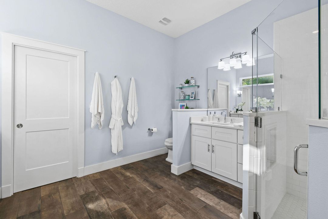 For Rent: $3,500 (3 beds, 3 baths, 2149 Square Feet)