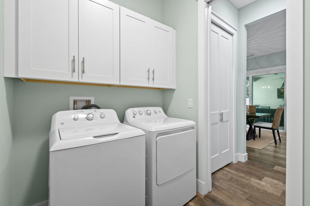 For Rent: $3,500 (3 beds, 3 baths, 2149 Square Feet)