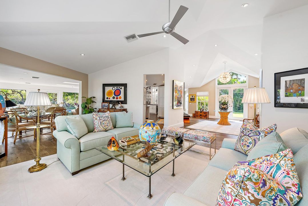 На продажу: $4,700,000 (3 спален, 2 ванн, 2873 Квадратных фут)