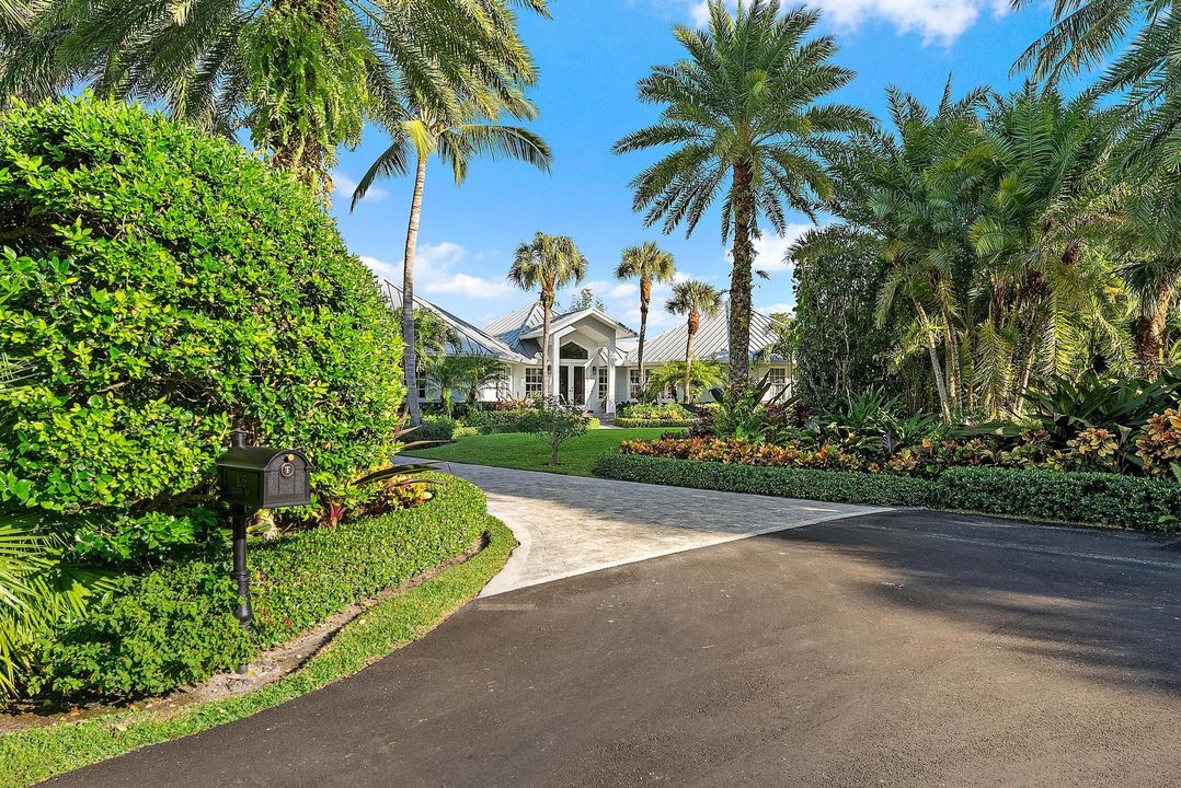 На продажу: $4,700,000 (3 спален, 2 ванн, 2873 Квадратных фут)