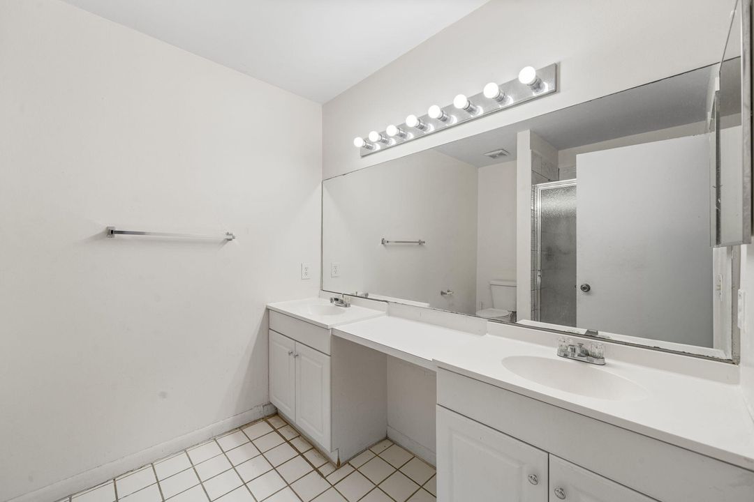 На продажу: $400,000 (3 спален, 3 ванн, 1777 Квадратных фут)