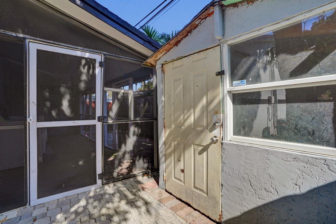 待售: $445,000 (2 贝兹, 2 浴室, 884 平方英尺)