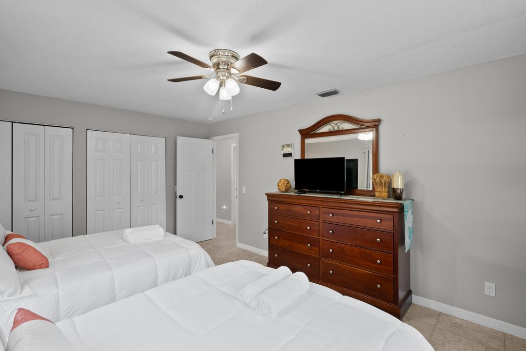 For Rent: $10,000 (3 beds, 2 baths, 1870 Square Feet)