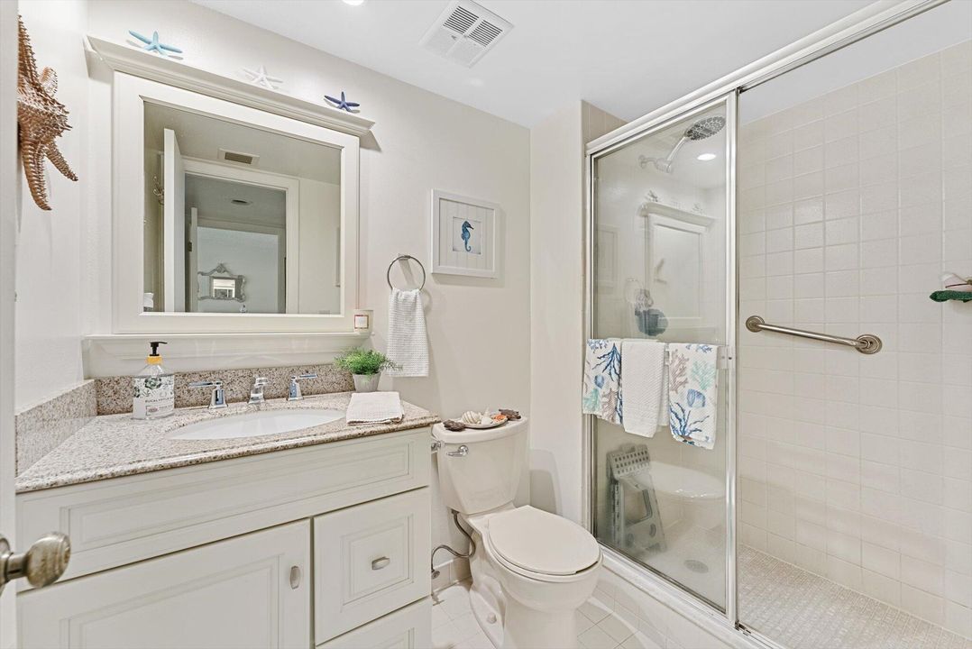 For Rent: $4,000 (2 beds, 2 baths, 1196 Square Feet)