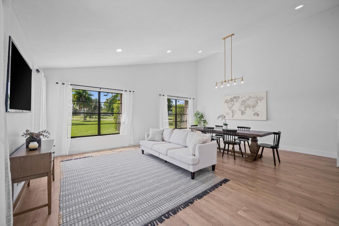 En Venta: $399,000 (3 camas, 2 baños, 1683 Pies cuadrados)