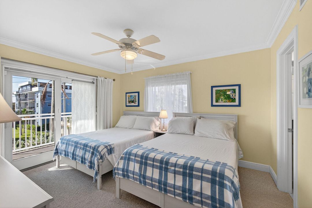 For Sale: $895,000 (3 beds, 3 baths, 2230 Square Feet)